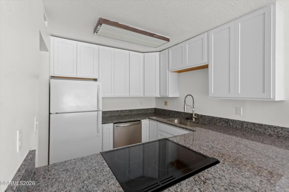 2555 Clear Acre Lane #APT 32, Reno, NV 89512 - #1