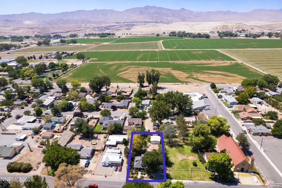 33 N West Street, Yerington, NV 89447 - #2