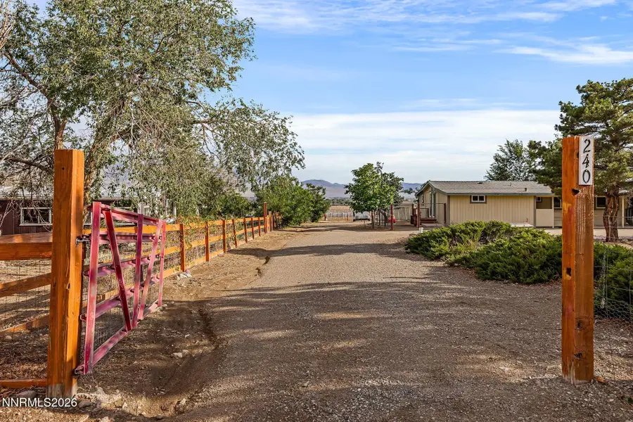 240 Wagon Wheel Way, Dayton, NV 89403 - #2