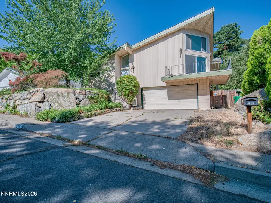 628 Highland Street, Carson City, NV 89703 - #2