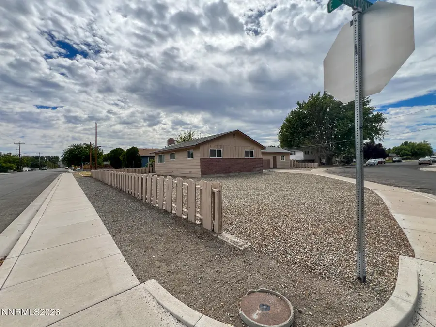 306 S California Street, Yerington, NV 89447 - #2