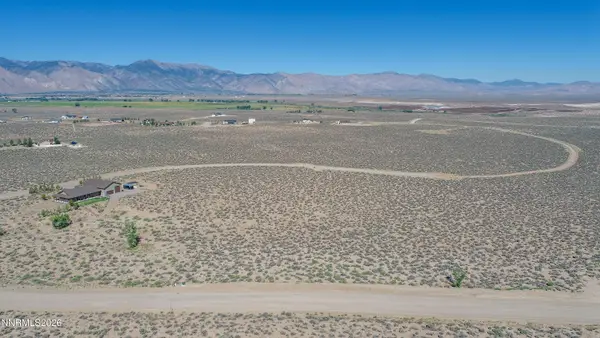 210 W Sierra View Drive, Smith Valley, NV 89430