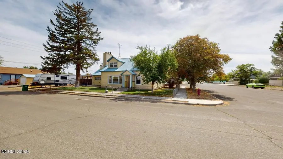 382 S Humboldt Street, Battle Mountain, NV 89820 - #2