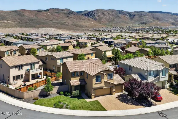 2820 Show Jumper Lane, Reno, NV 89521