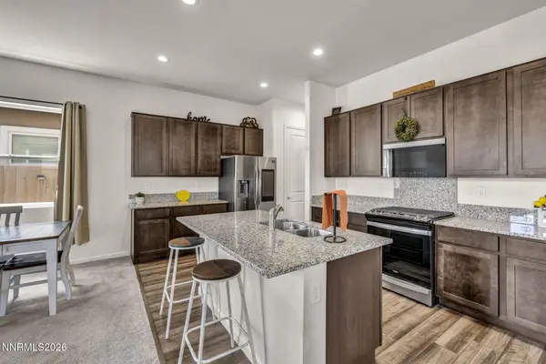 7814 Navasota Drive, Sparks, NV 89436