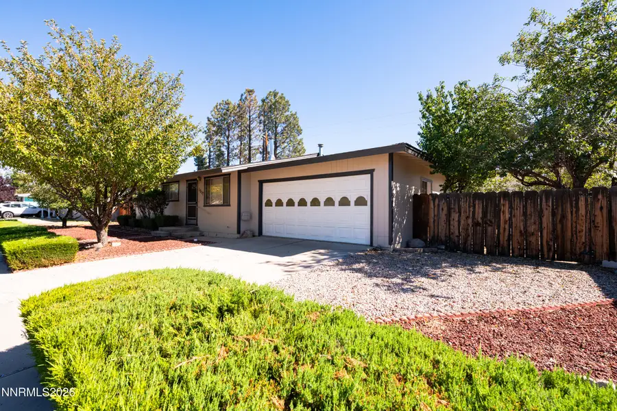 1317 Toiyabe Avenue, Gardnerville, NV 89410 - #3