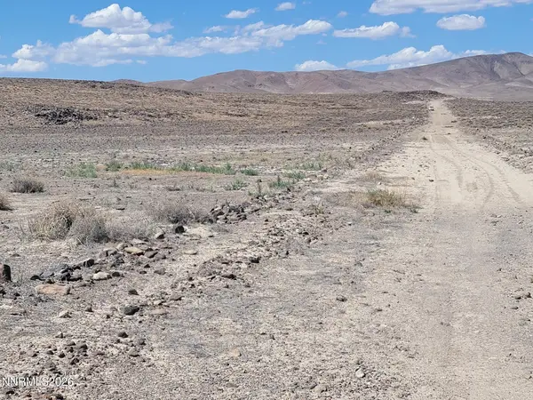 APN 01524116 #015-241-16, Silver Springs, NV 89429