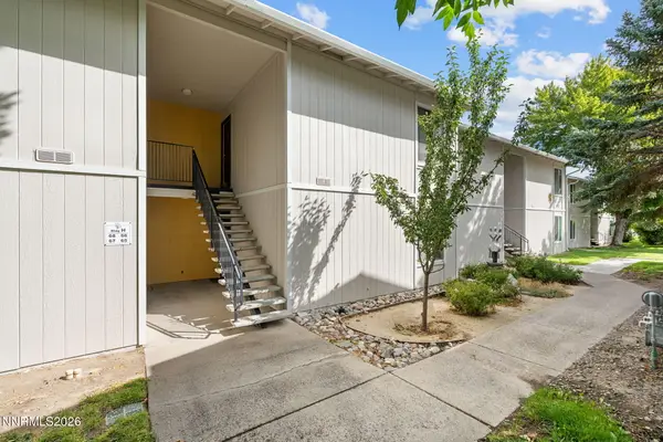400 S Saliman Road #APT 65, Carson City, NV 89701