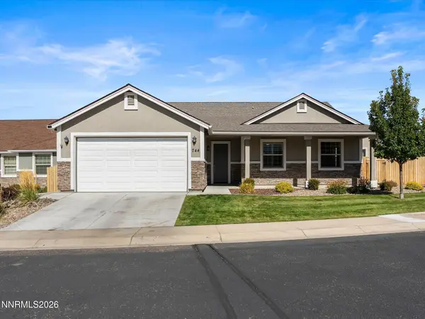 744 E Cottage Loop, Gardnerville, NV 89460
