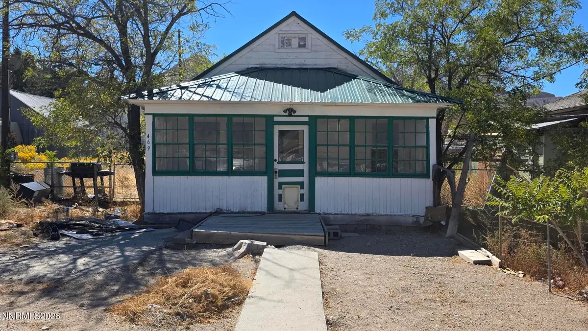 469 S Florence Avenue, Tonopah, NV 89049 - #1