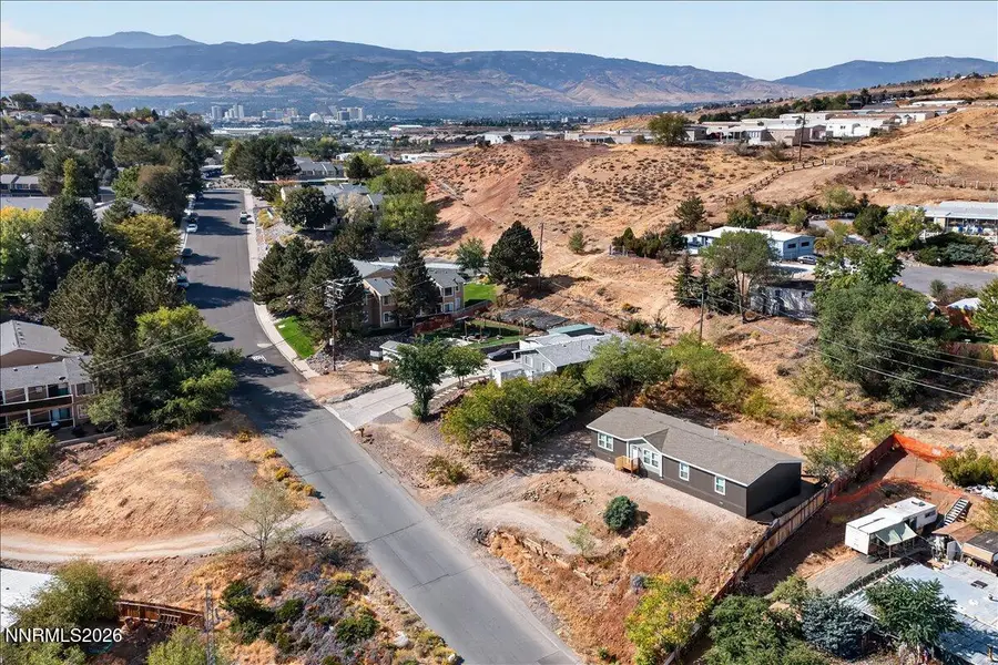 4657 E Leonesio Drive, Sun Valley, NV 89433 - #3