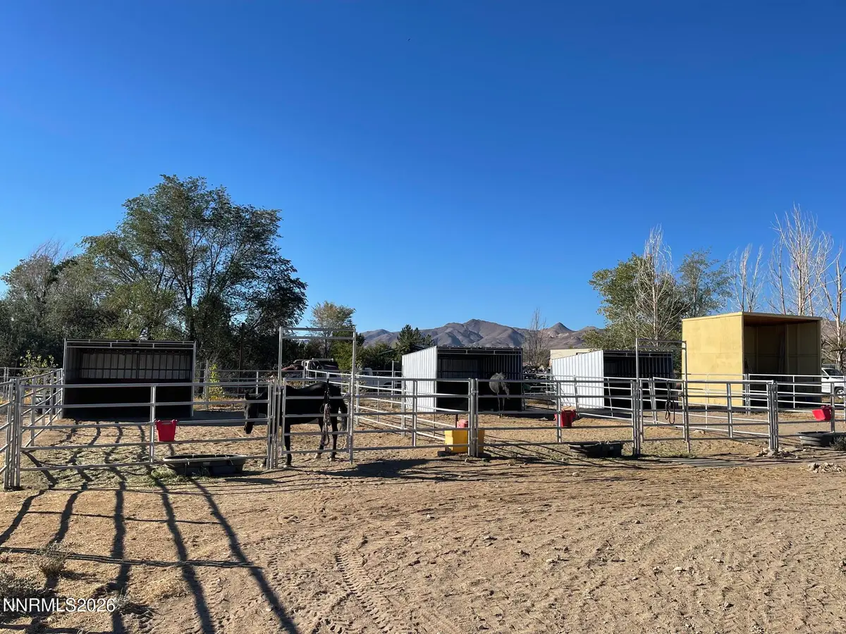 31 Amanette Way, Yerington, NV 89447 - #1