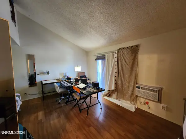 2450 Lymbery Street, Reno, NV 89509