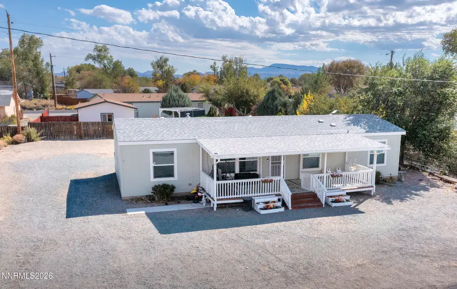 18 Scarsdale Drive, Yerington, NV 89447 - #2
