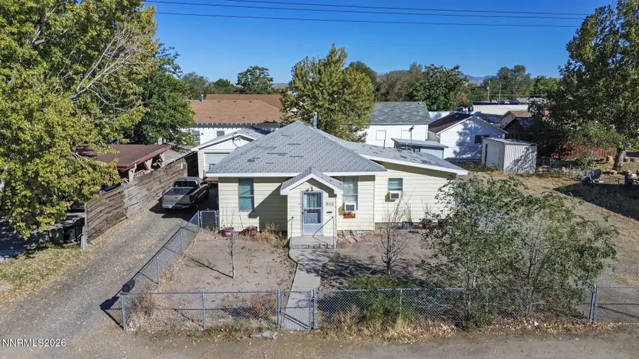 218 S Center Street, Yerington, NV 89447 - #2