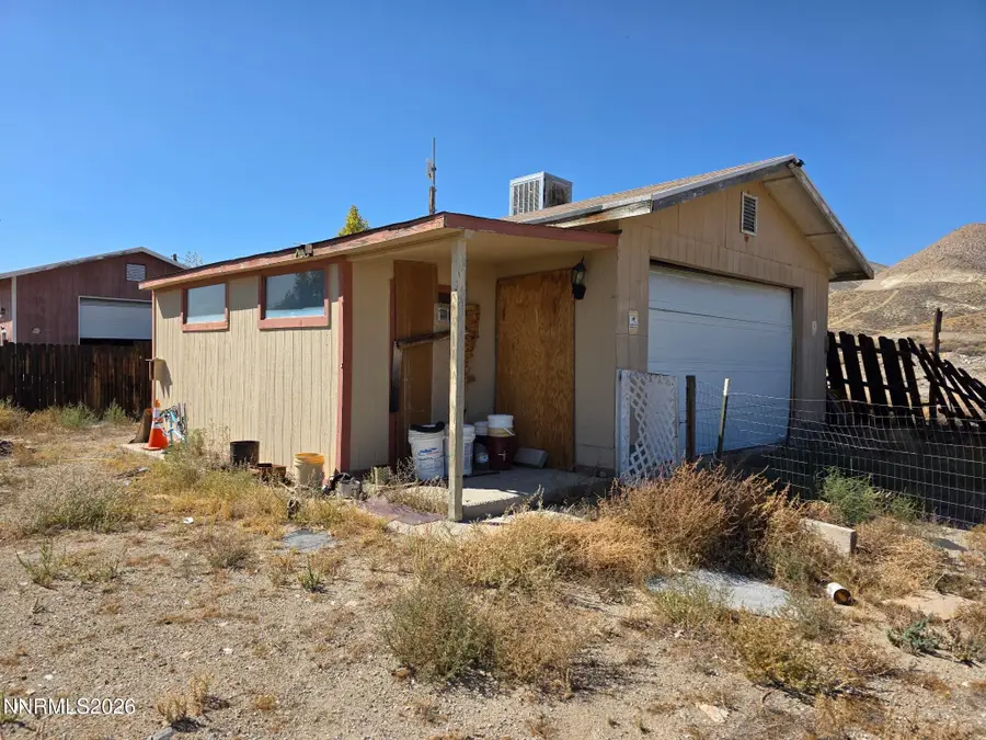 138 4th Avenue, Yerington, NV 89447 - #3