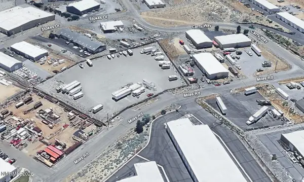 17 Miles Road, Moundhouse, NV 89706