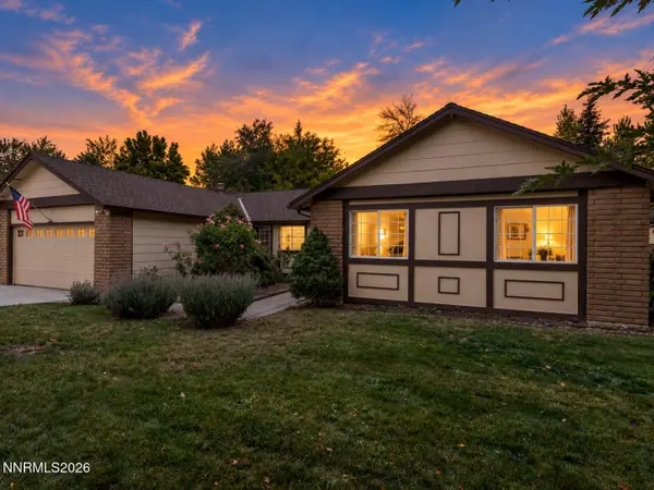 12590 Creek Crest Drive, Reno, NV 89511