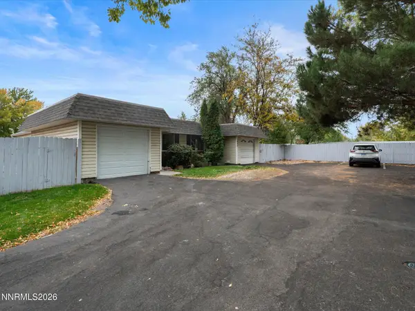 1657 Gault Way, Sparks, NV 89431