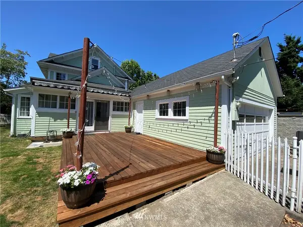 914 F Street, Centralia, WA 98531