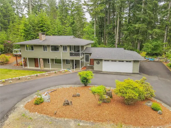 530 E Country Club Drive E, Union, WA 98592