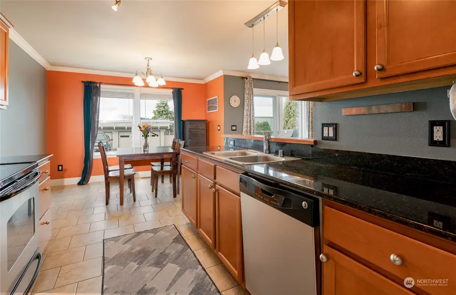 953 Third Street #101, Blaine, WA 98230 - #3