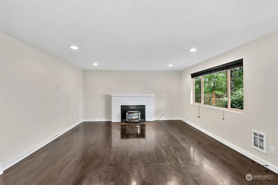 341 E Island Lake Drive, Shelton, WA 98584 - Image #3