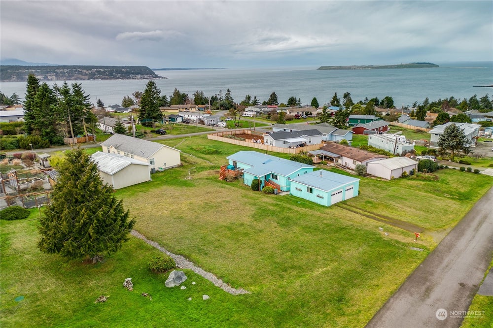 140 Spruce Street, Port Townsend, WA 98368 ERA