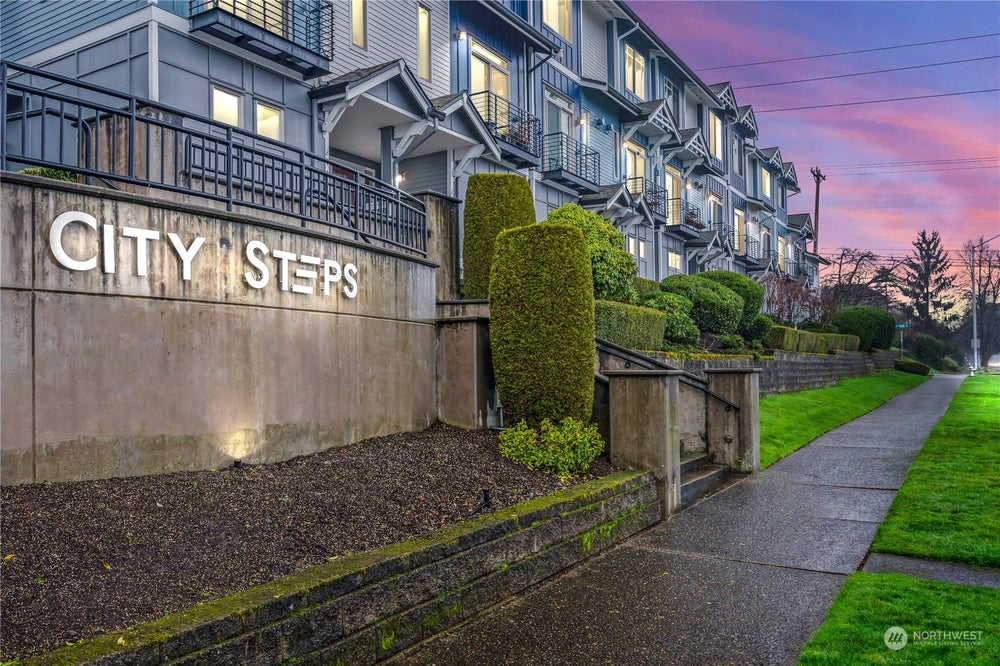 2124 Yakima Avenue 205, WA 98405 ERA