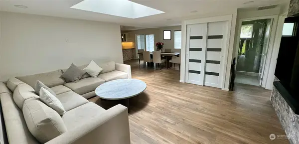 2001 Jefferson Way, Lynnwood, WA 98037