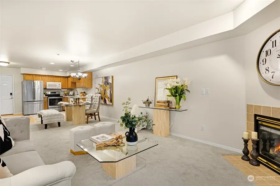 7912 170th Avenue Ne #204, Redmond, WA 98052 - #3