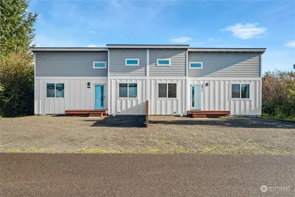 944 Wawona Avenue #B, Ocean Shores, WA 98569