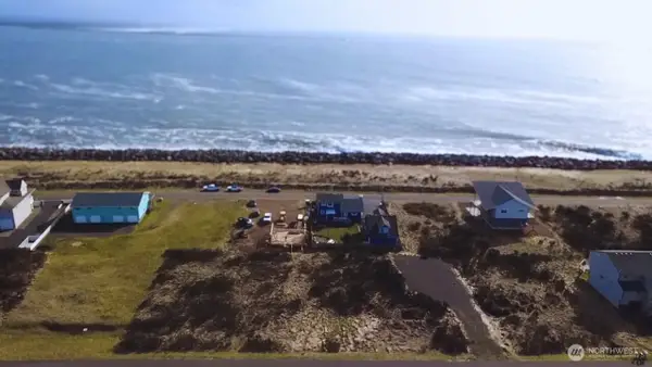 1454 Storm King Avenue, Ocean Shores, WA 98569