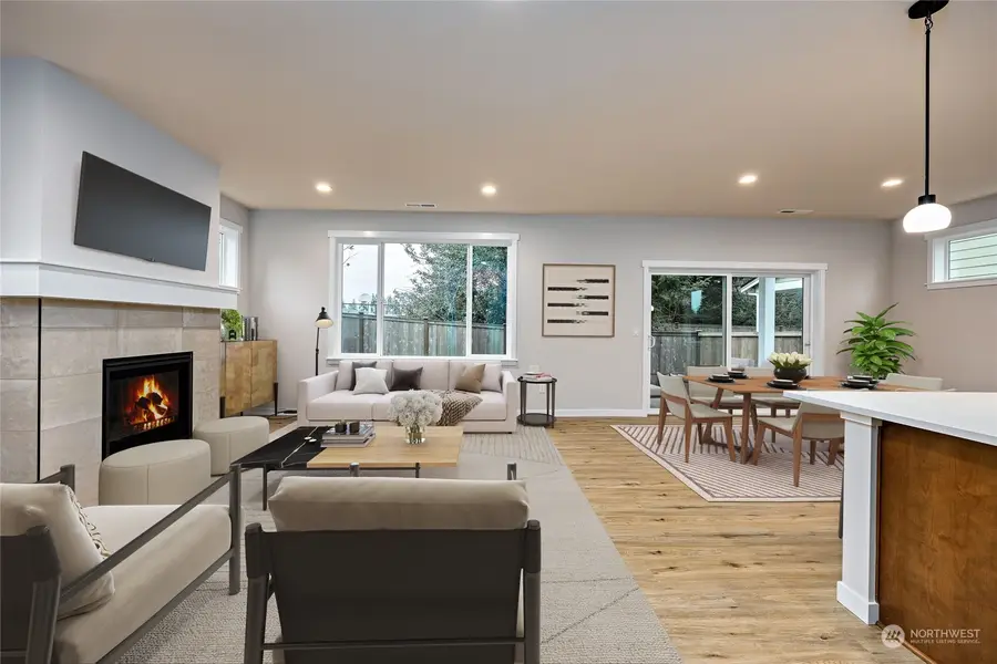 5021 NW Cedarside Loop, Silverdale, WA 98383 - Image #2