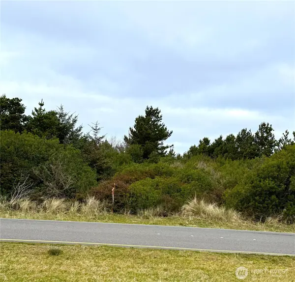 657 Ocean Shores Boulevard Sw #15, Ocean Shores, WA 98569