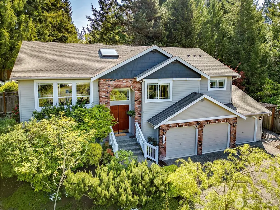 9418 NE Tidal Court, Bainbridge Island, WA 98110 - Image #2