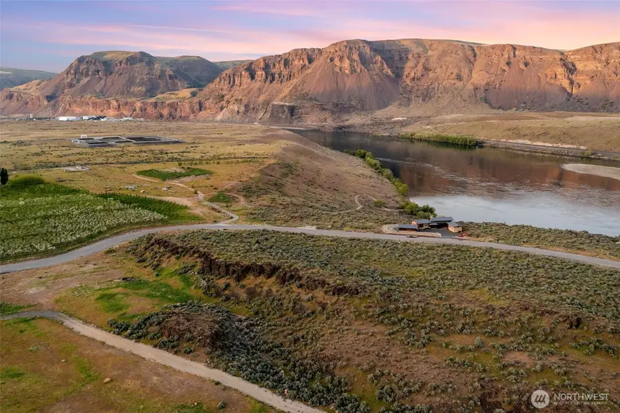 262 Ravens Home Lane #13, Malaga, WA 98828 - Image #3