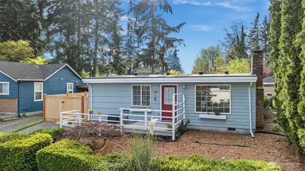 14043 Burke Avenue N, Seattle, WA 98133