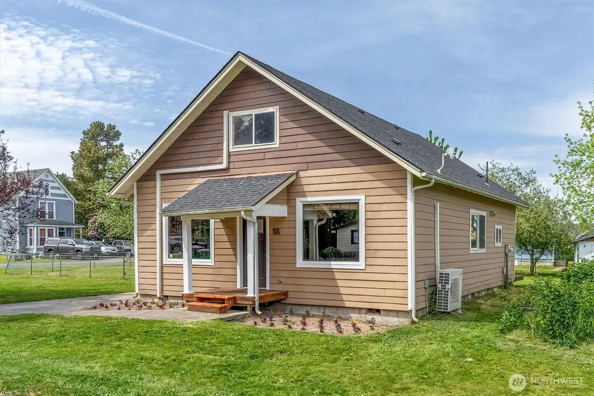 56 Shear Street Sw, Castle Rock, WA 98611 - Image #1