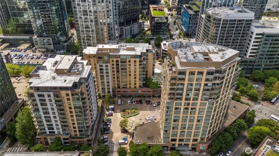 900 Lenora Street #702, Seattle, WA 98121 - Image #2