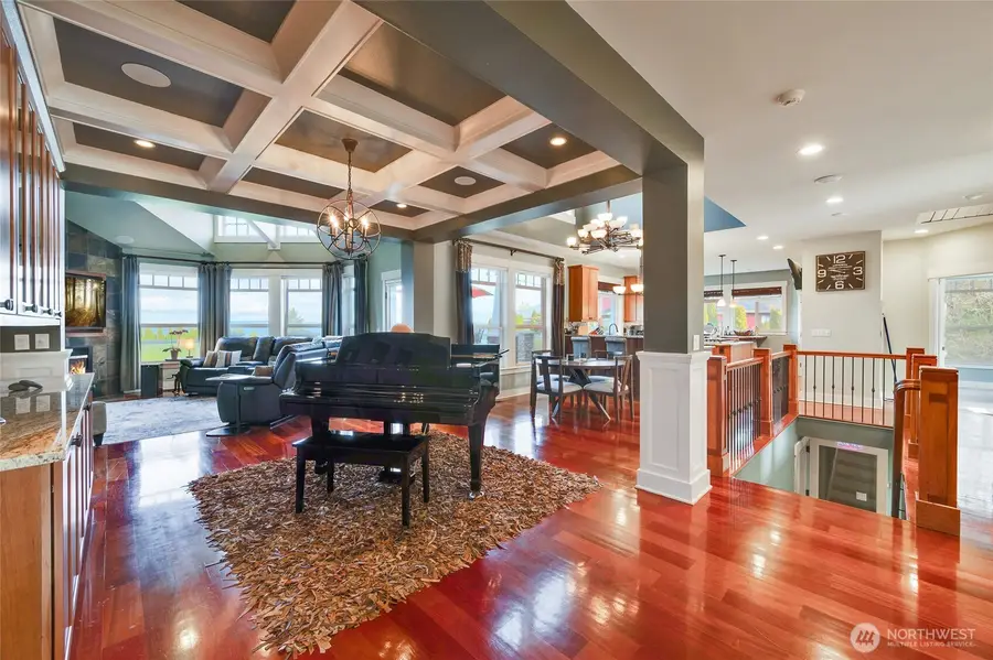 17003 Talbot Road, Edmonds, WA 98026 - #3