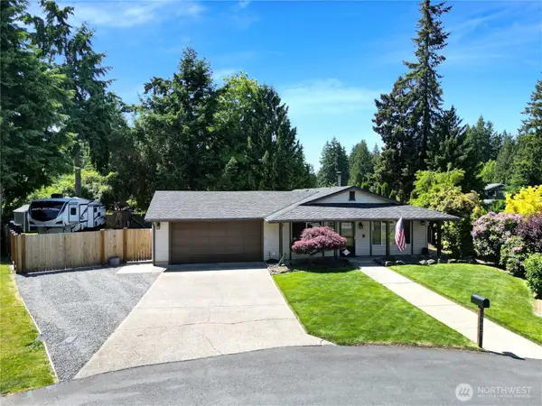 15020 111th Avenue Ct E, Puyallup, WA 98374