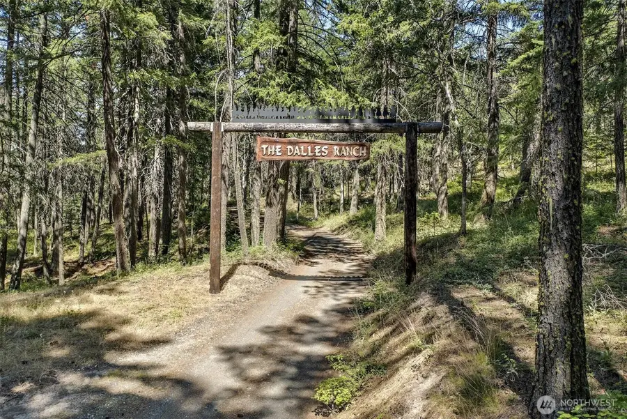 6286 Five Mile Road, The Dalles, OR 98058 - Image #3