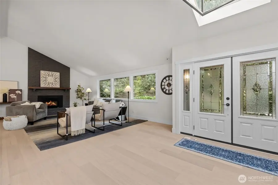 1044 145th Place Ne, Bellevue, WA 98007 - #2