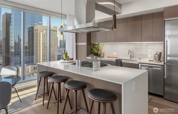 800 Columbia Street #303, Seattle, WA 98104