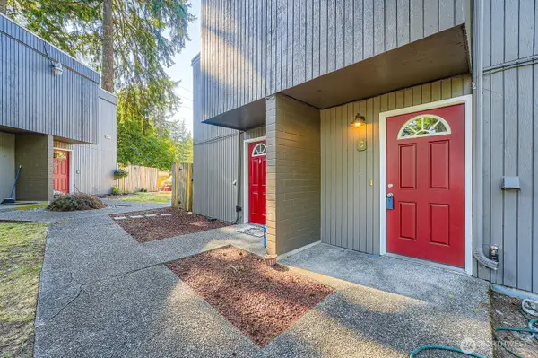 13067 Pacific Highway Sw #C, Lakewood, WA 98499