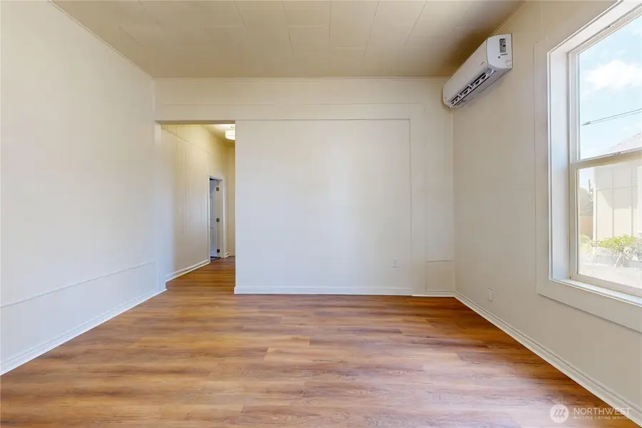 611 SW 3rd Street, Pendleton, OR 97801 - Image #3