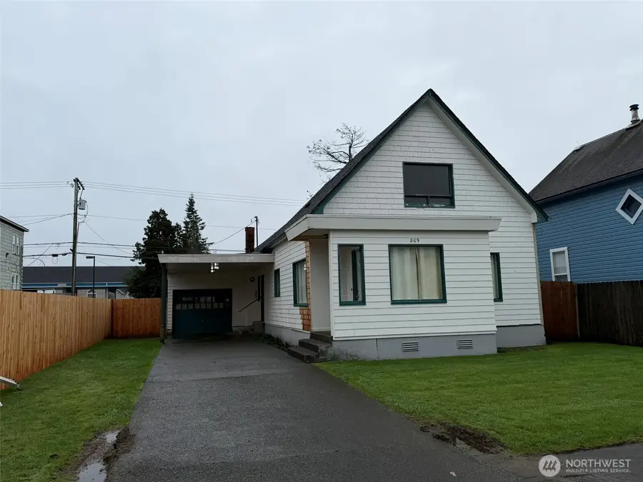 809 W Market Street, Aberdeen, WA 98520 - Image #3