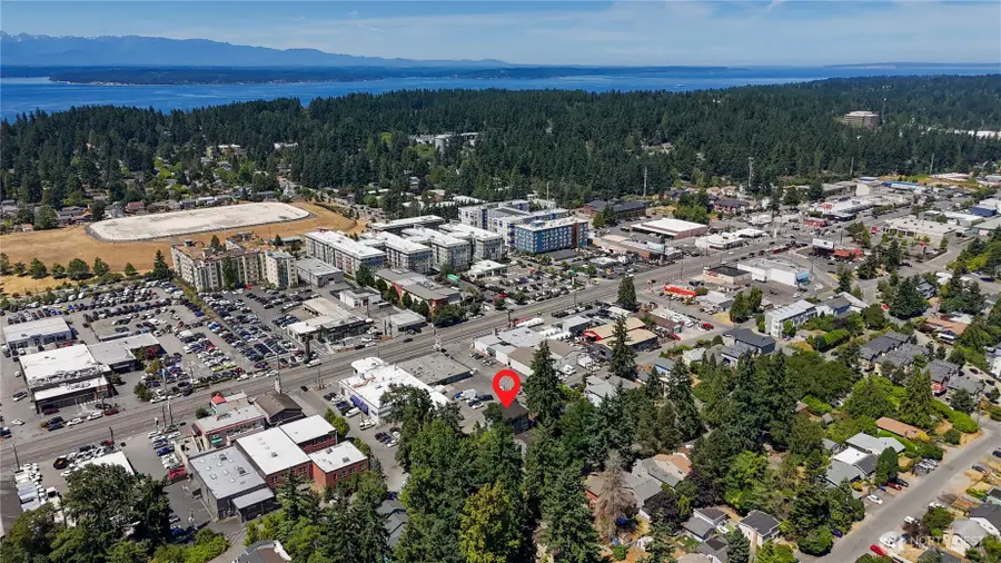 14012 Midvale Avenue N, Seattle, WA 98133 - Image #3