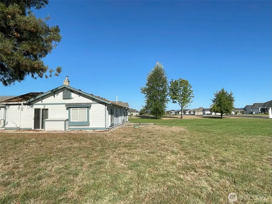 5177 Jackson Highway, Toledo, WA 98591 - #3